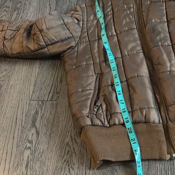 Tommy Hilfiger tan brown bumper puffer jacket Sz S - Picture 10 of 15